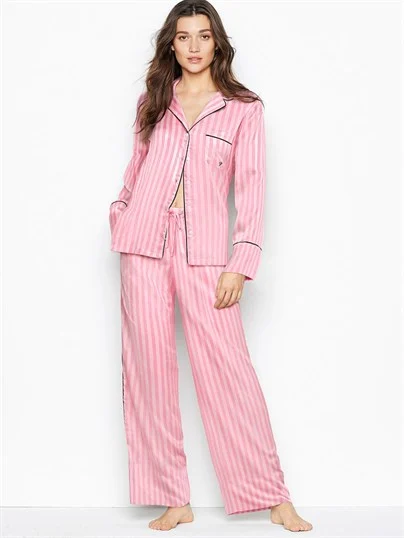 Saten Uzun Pijama Seti ön görünüm