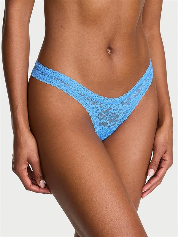 Dantelli Ultra Mini Tanga ön görünüm
