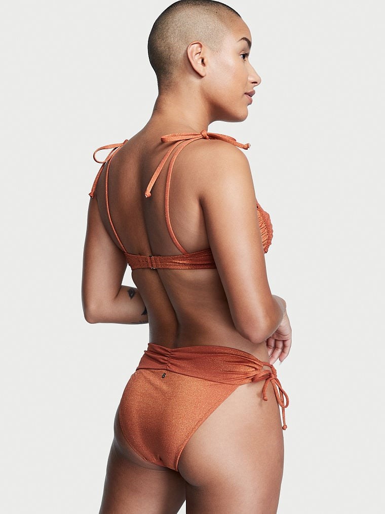 Buzgulu Işıltılı Klasik Bikini Alti arka görünümü