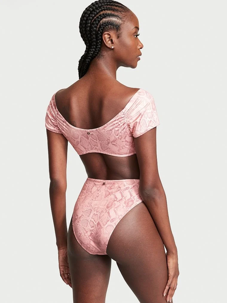 Buzgulu Omzu Acik Bikini Ustu arka görünüm