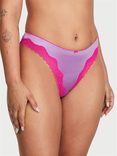 Fun Flirty Dantelli Derin Bacak Kesimli Scoop Tanga