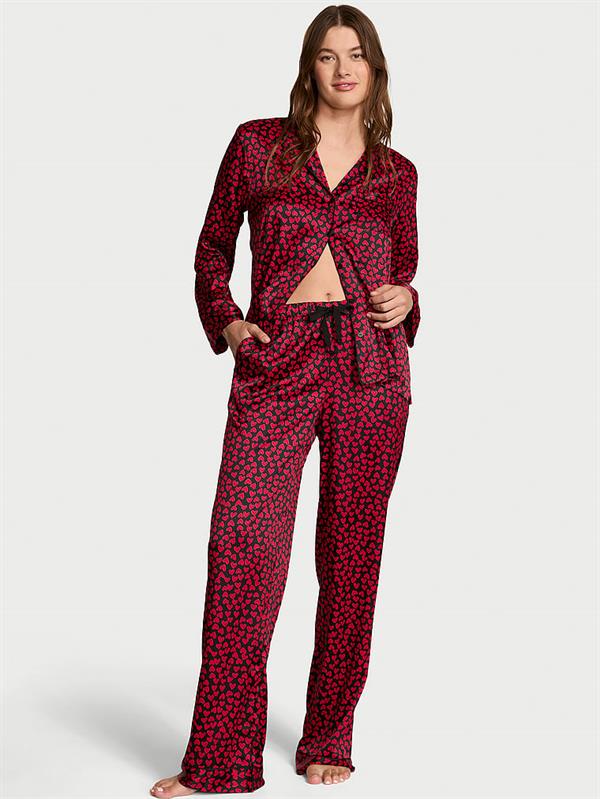 Parlak Saten Uzun Pijama Takimi ön görünüm