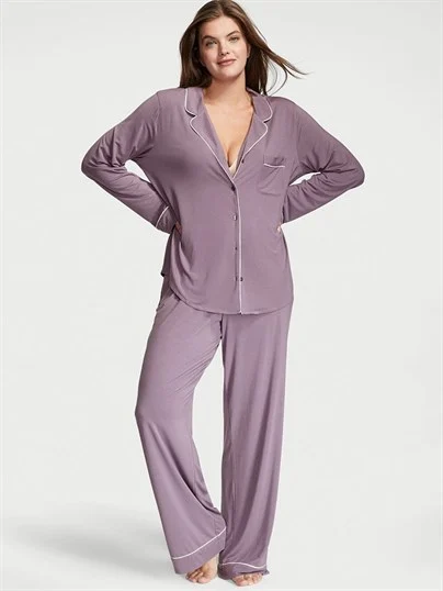 Uzun Kollu Pijama Takimi ön görünüm