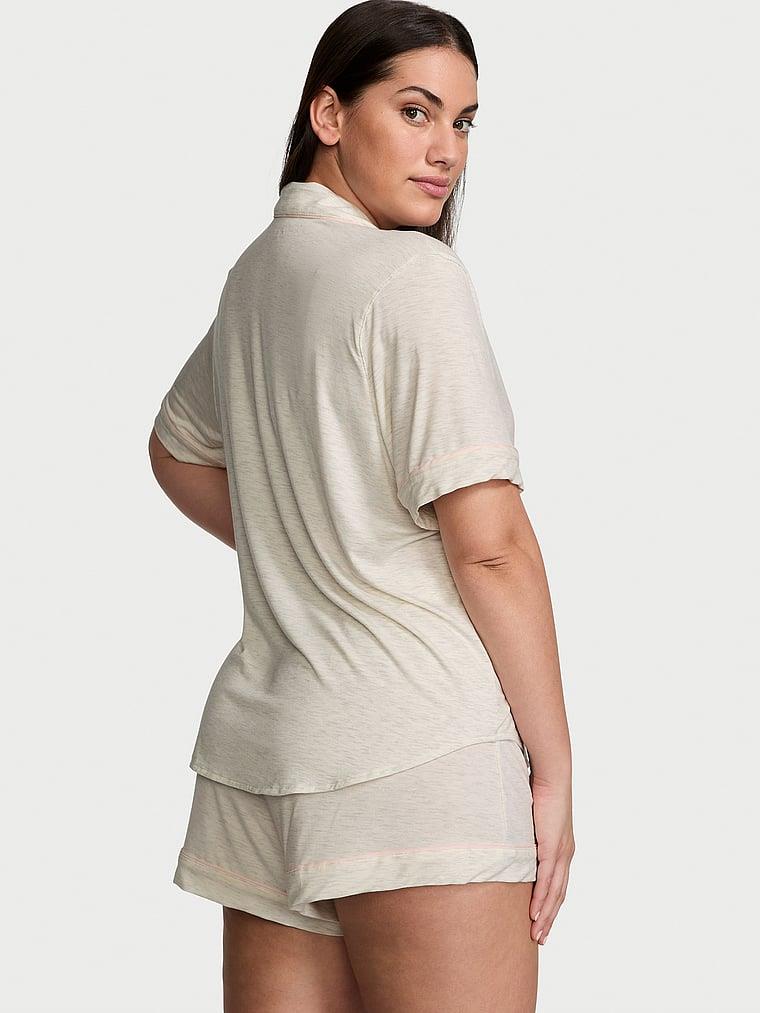 Modal Kısa Pijama Takimi arka görünümü