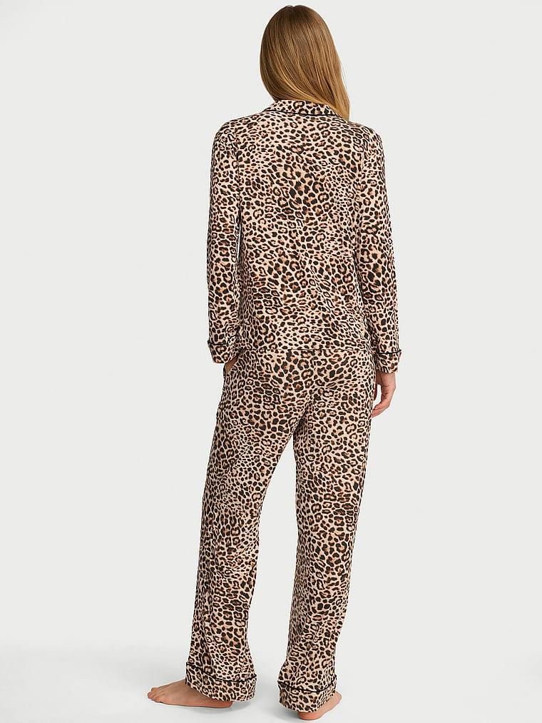 Modal Pijama Takimi arka görünümü