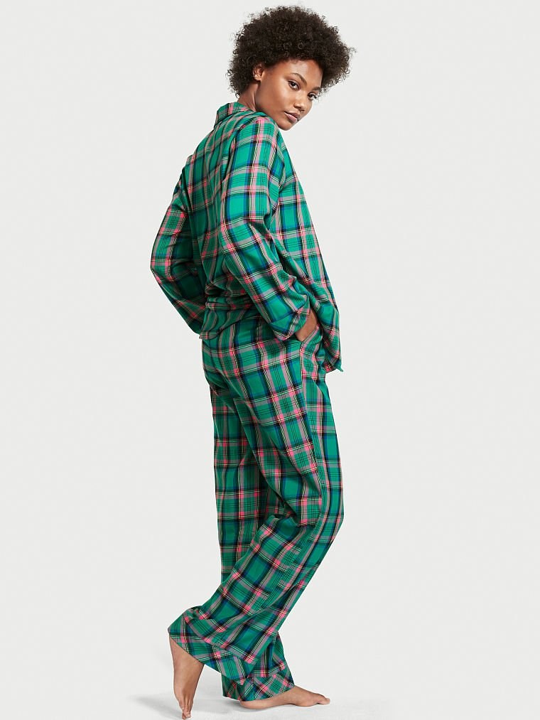 Victorias Secret Flanel Uzun Pijama Seti arka görünümü