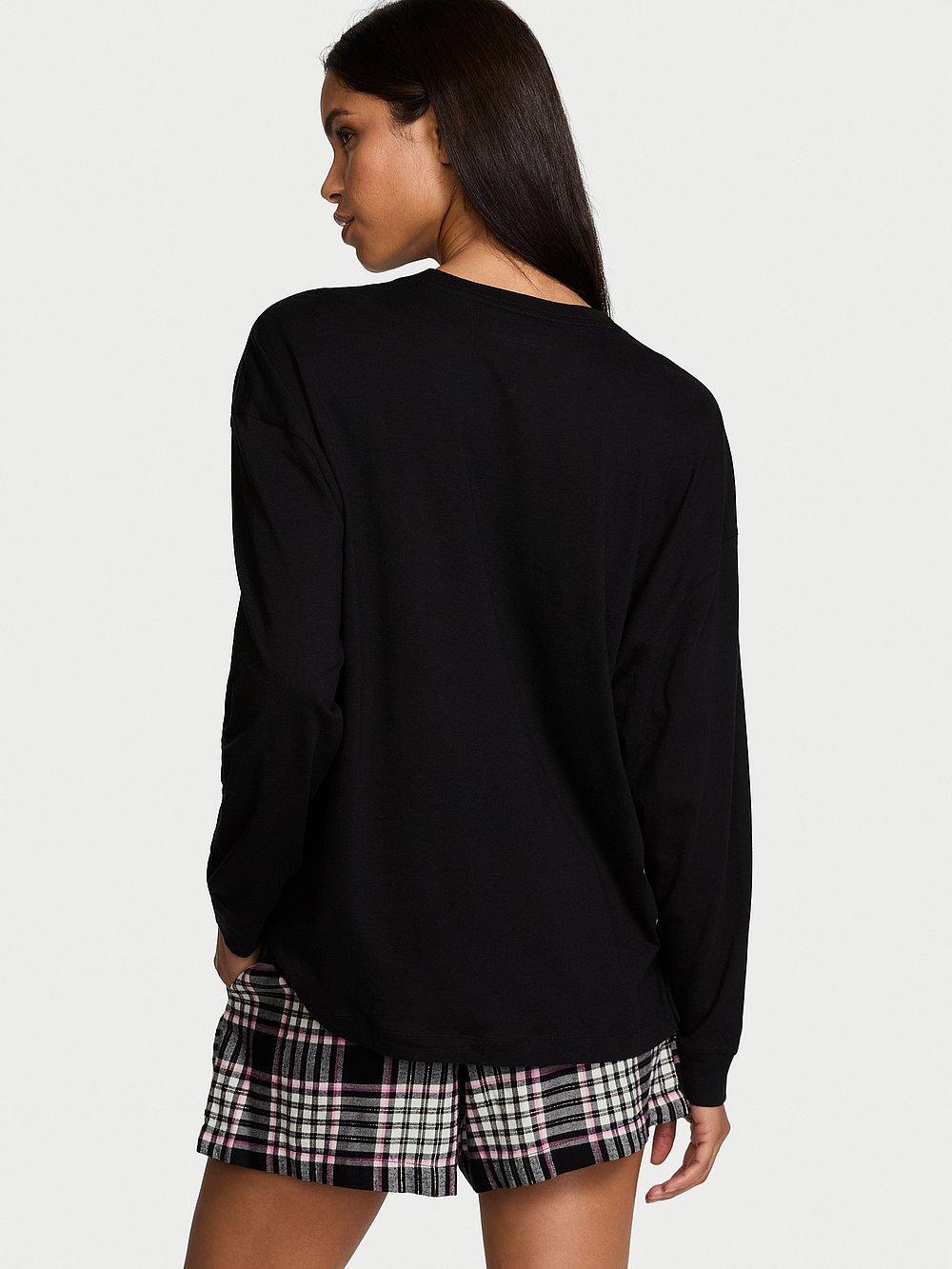 Uzun Kollu Tisort Sort Flannel Pijama Takimi arka görünüm