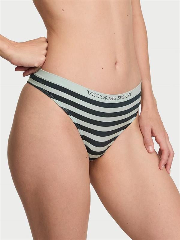 Seamless Tanga ön görünüm