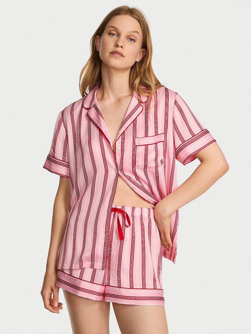 Saten Kısa Pijama Takimi arka görünümü