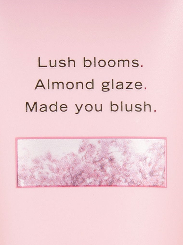 Velvet Petals Nemlendirici Losyon arka görünümü