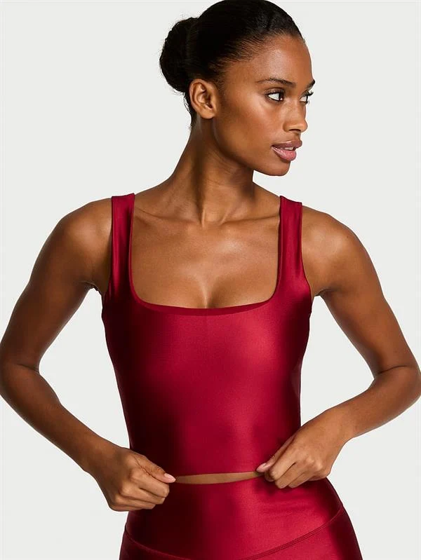 Vsx Glossytech Kare Yaka Ust