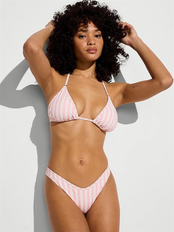 Essential Ucgen Bikini Ustu