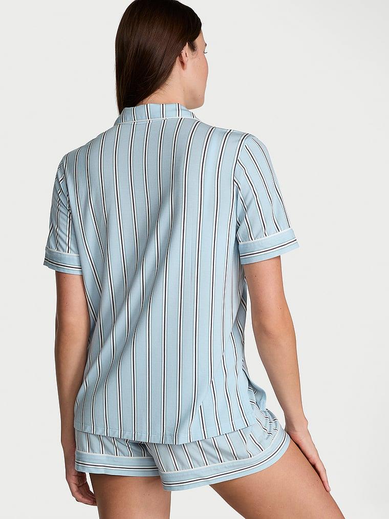 Modal Kısa Pijama Takimi arka görünümü