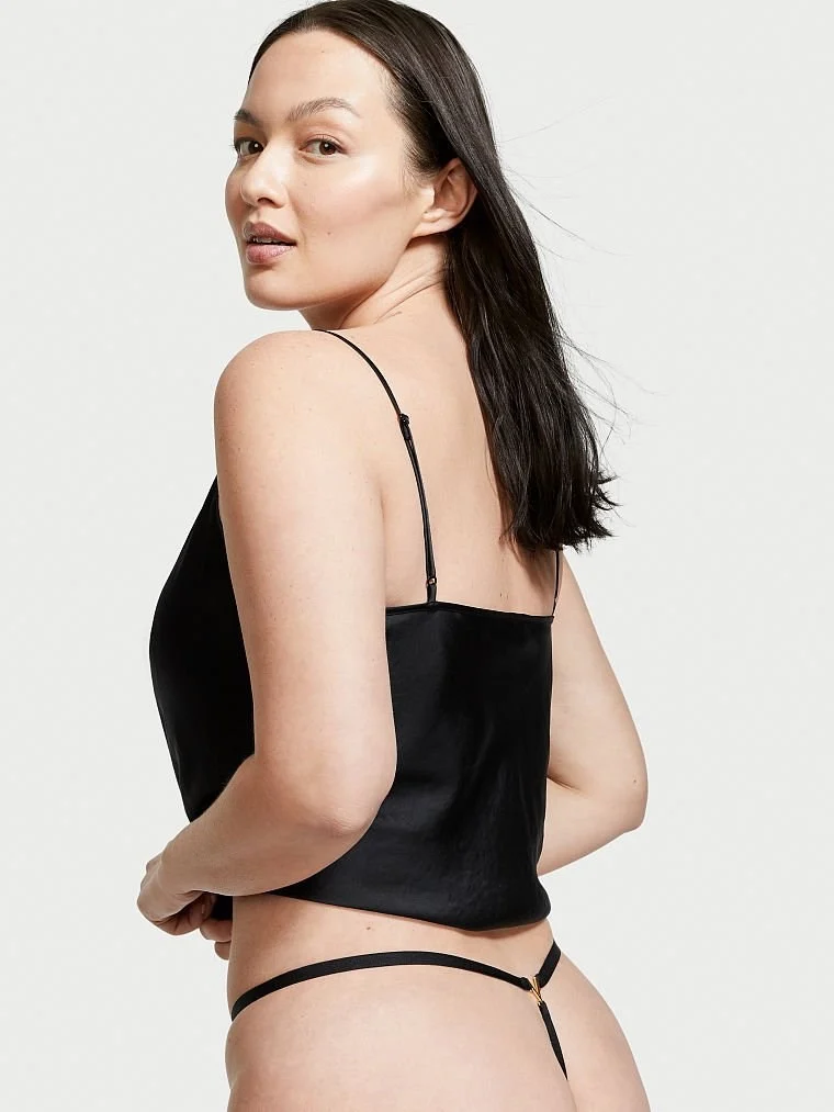 Very Sexy V Parcali Dantel V String Kulot arka görünüm
