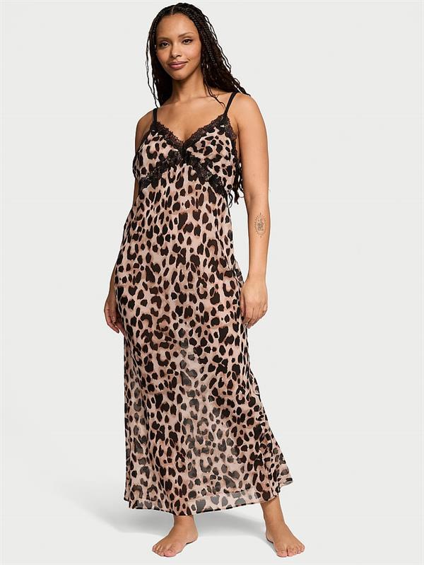 Leoparli Sifon Uzun Gecelik