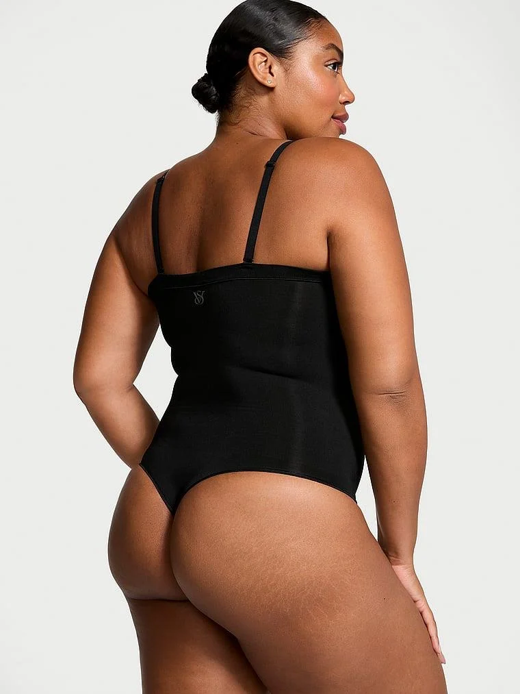 Seamless Shaping Sekillendirici Straplez Bodysuit arka görünüm