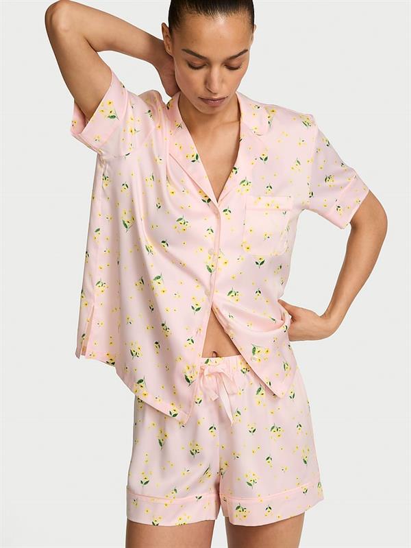 Saten Kısa Pijama Takimi ön görünüm