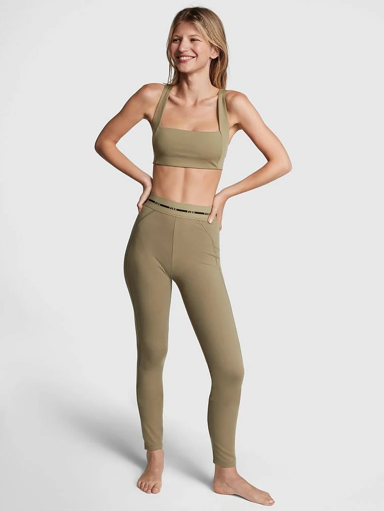 Victorias S Secret Pink Soft Ultimate Hafif Astarli Kare Yaka Sporcu Sütyeni arka görünüm