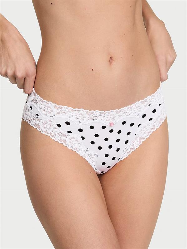 Dantelli Bikini Kesim Kulot ön görünüm