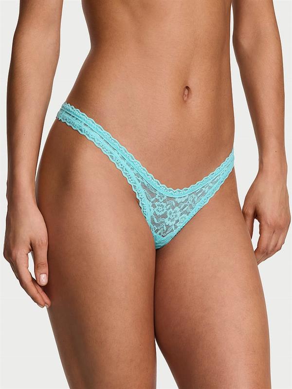 Dantelli Ultra Mini Tanga ön görünüm