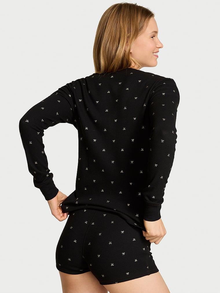 Henley Termal Sortlu Pijama Takimi arka görünümü