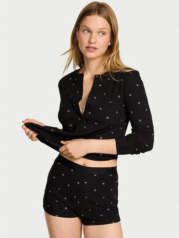 Henley Termal Sortlu Pijama Takimi ön görünüm