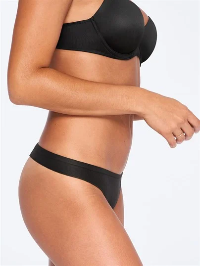 Pink Seamless Tanga Kulot