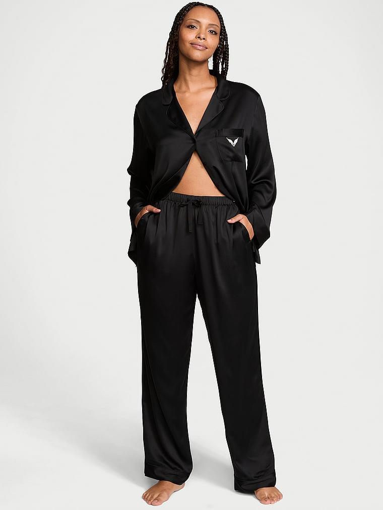 Victorias Secret Fashion Show 24 Parlak Saten Uzun Pijama Takimi arka görünümü