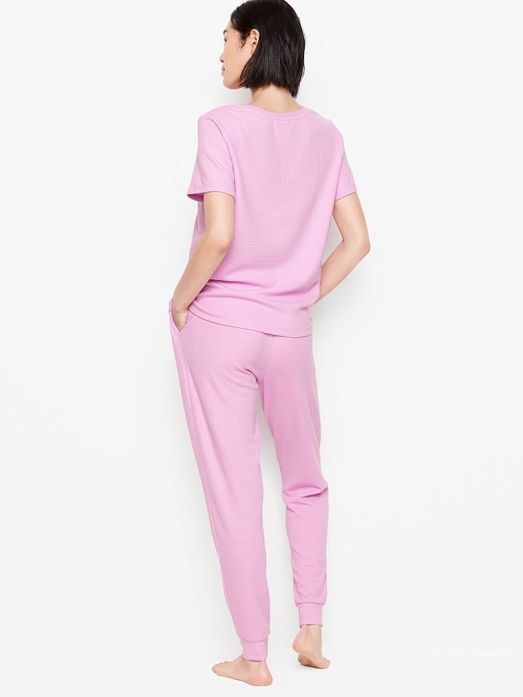 Victorias Secret Glow Waffle Tisort Ve Jogger Seti arka görünümü