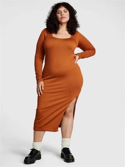 Pink Chloe X Halle Seamless Ribanali Uzun Kollu Midi Elbise ön görünüm