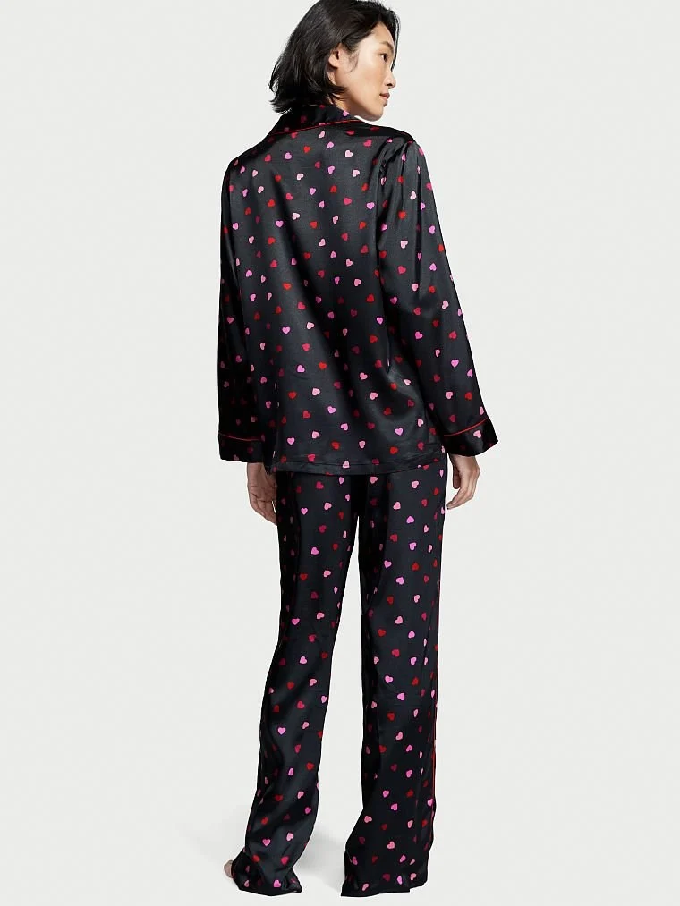 Saten Uzun Pijama Takimi arka görünüm
