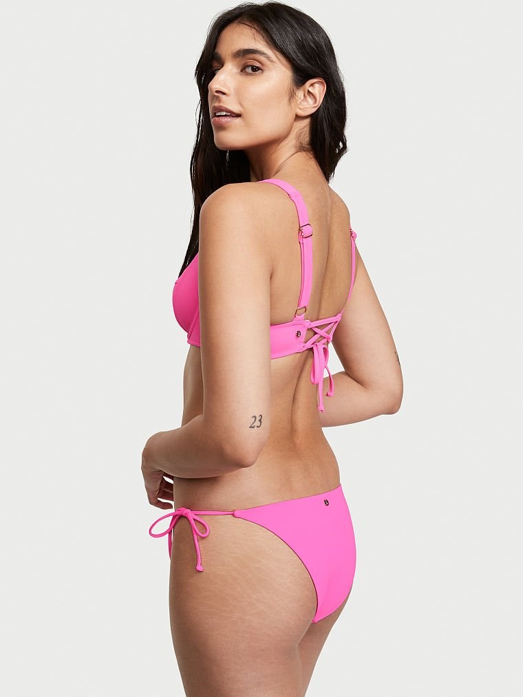 Essential Yandan Baglamali Cheeky Bikini Alti arka görünümü