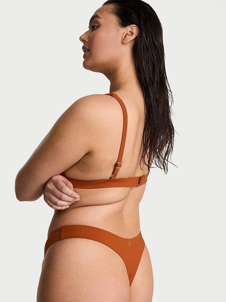 Essential Buzgulu Tanga Bikini Alti arka görünüm