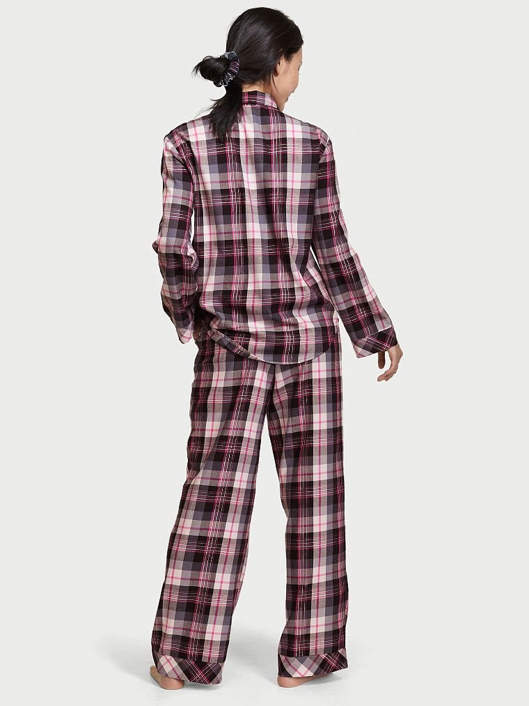 Flanel Uzun Pijama Seti arka görünümü