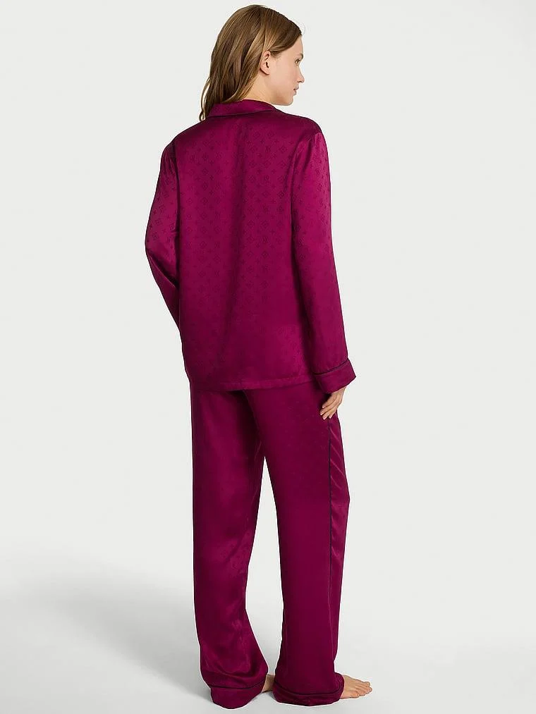 Parlak Saten Uzun Pijama Takimi arka görünüm