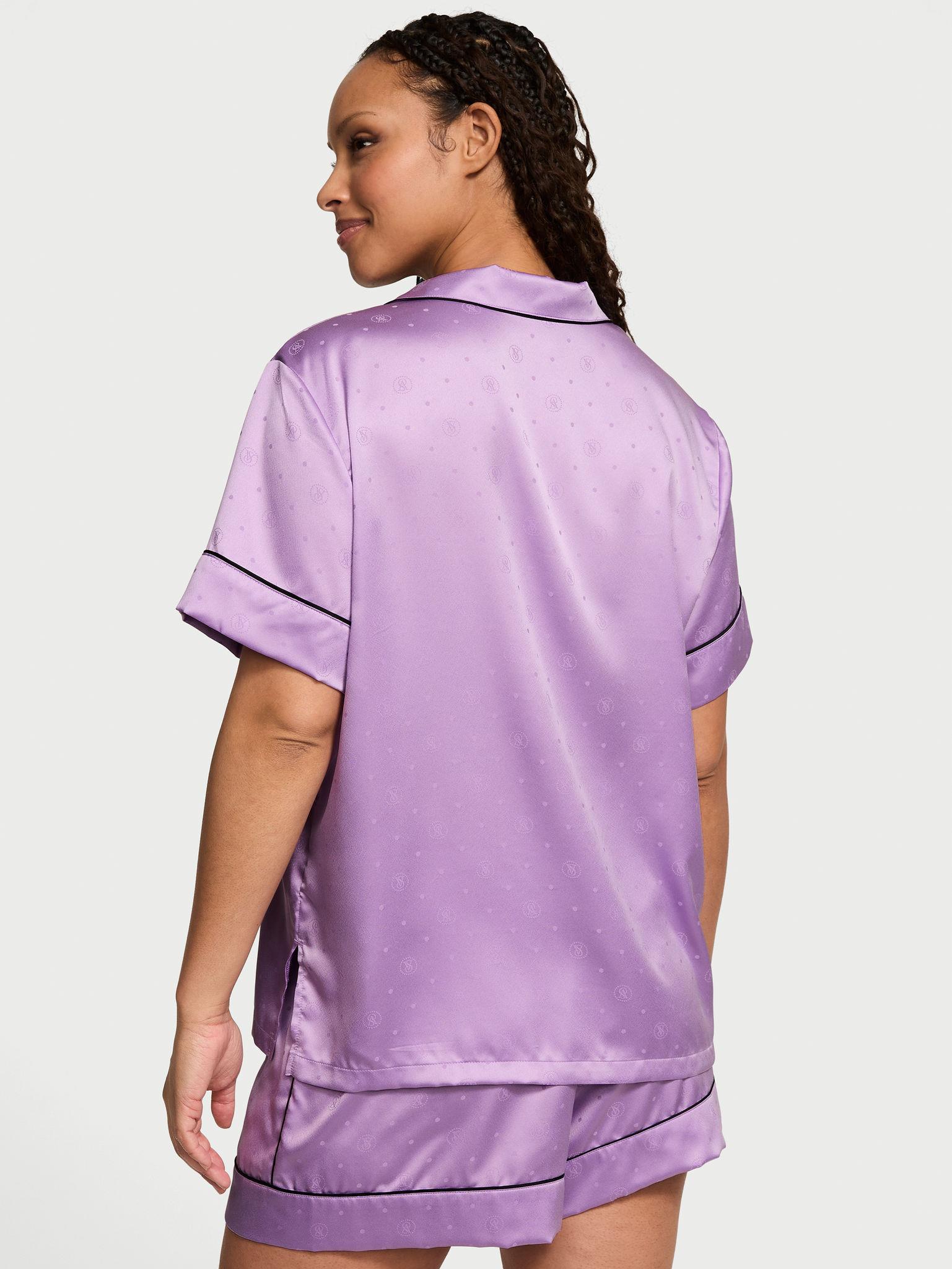 Glazed Saten Sortlu Pijama Takimi arka görünümü