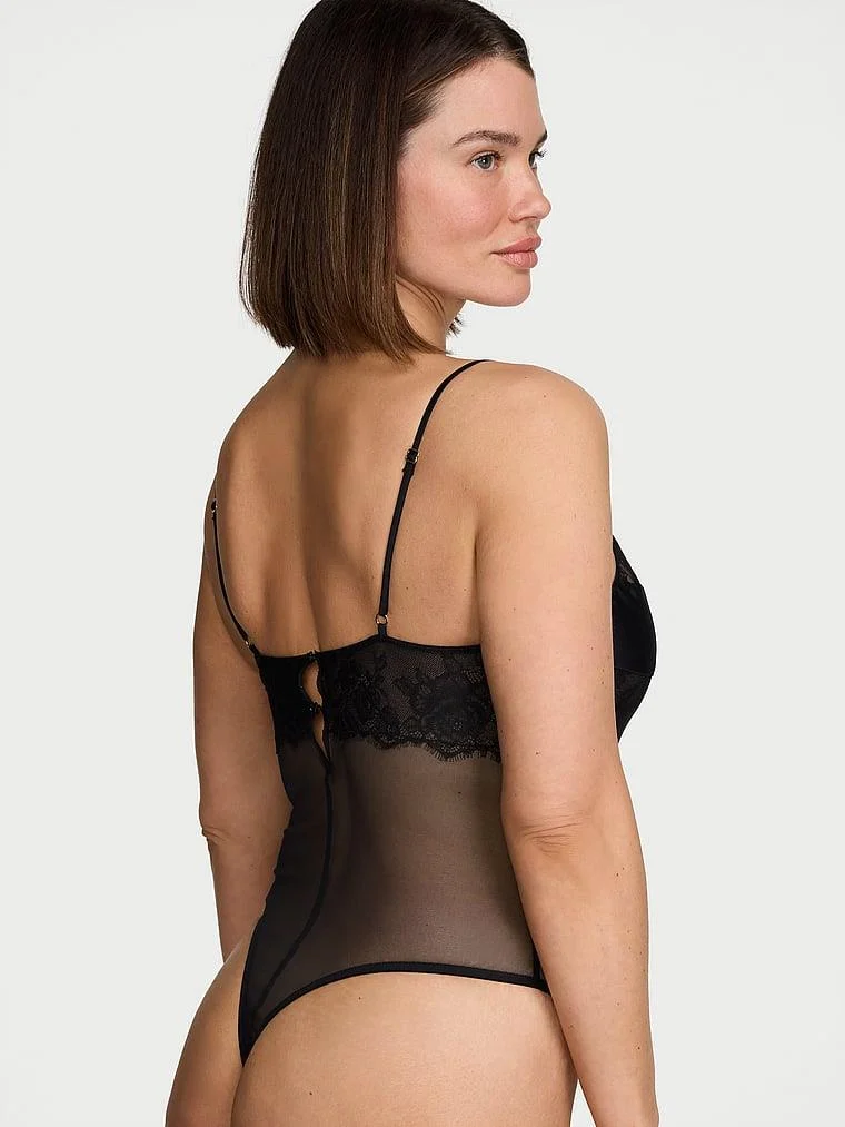Dantelli Duz Yaka Bodysuit arka görünüm