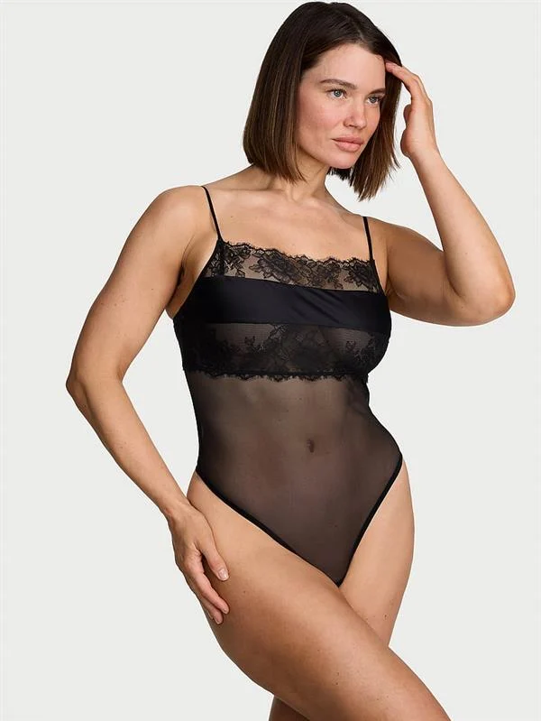 Dantelli Duz Yaka Bodysuit