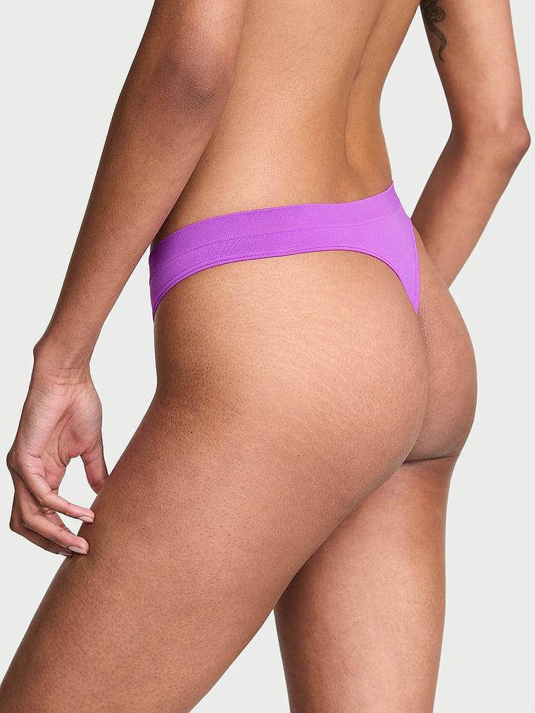 Seamless Tanga arka görünümü