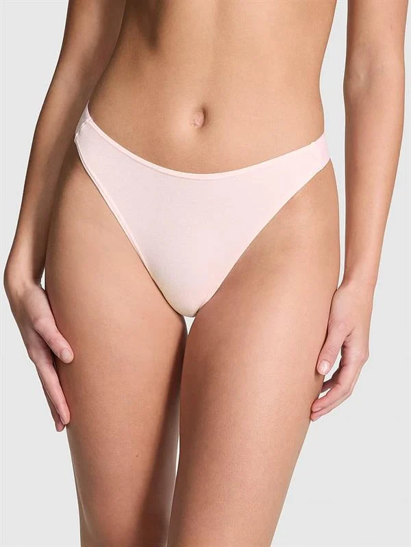 Pink Logolu Pamuklu Derin Bacak Kesim Tanga ön görünüm