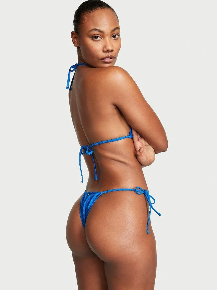 Ucgen Bikini Ustu arka görünüm
