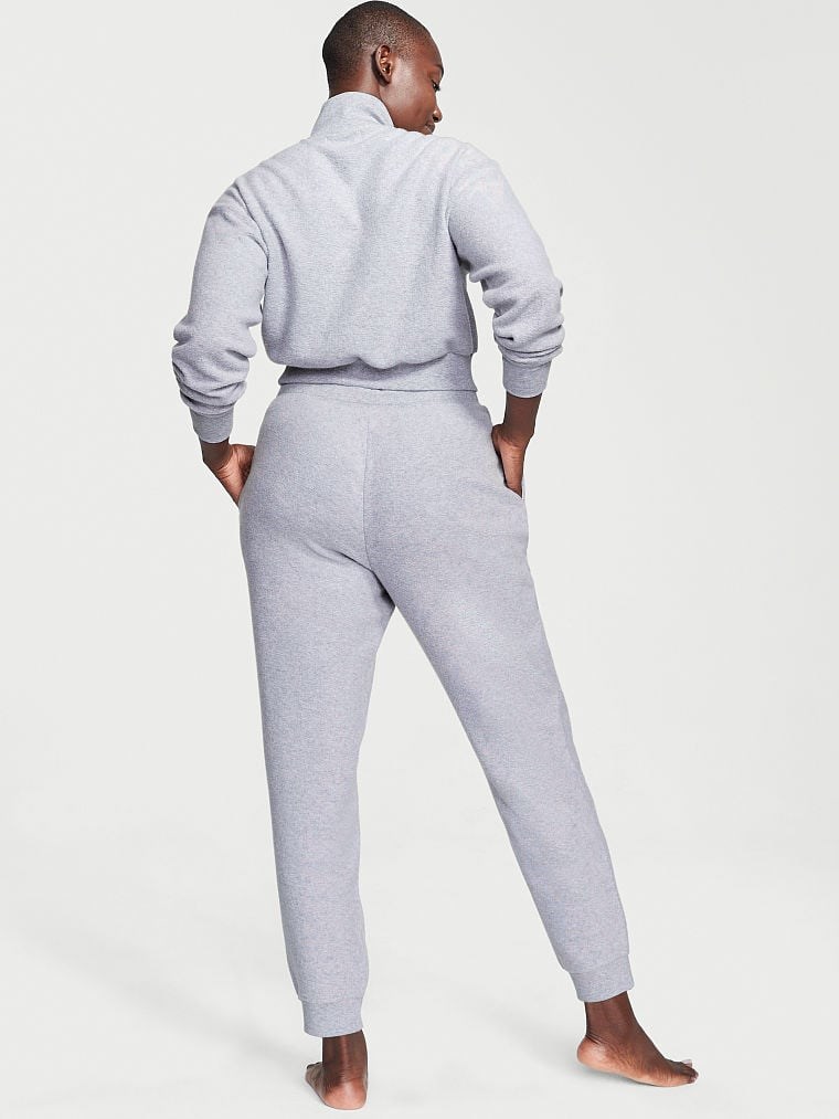 Yumuşak Polar Jogger arka görünümü