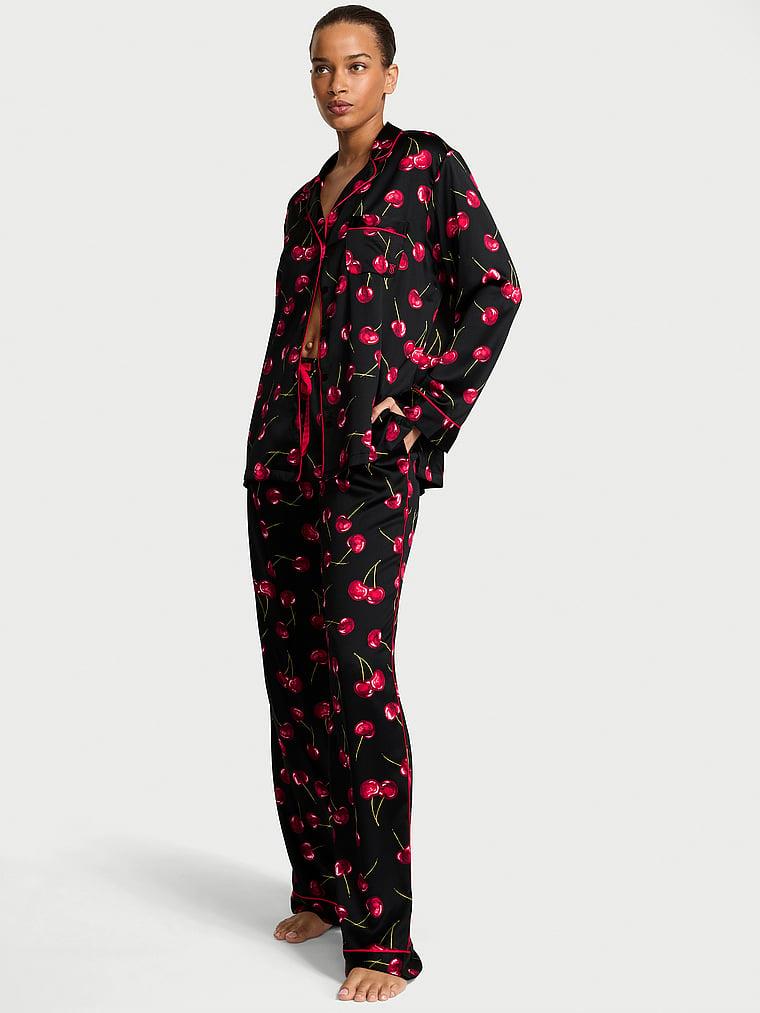 Parlak Saten Uzun Pijama Takimi arka görünüm