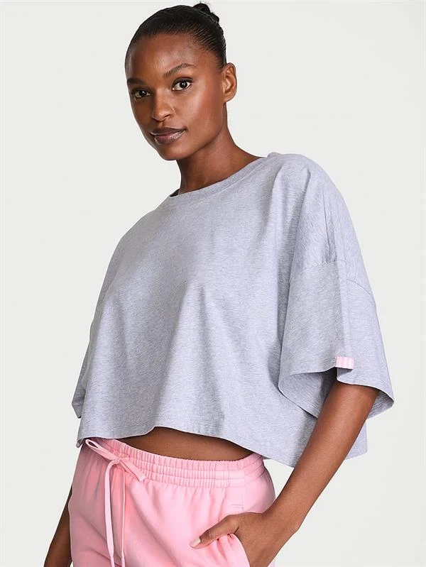 Logolu Pamuklu Oversize Crop Tisort ön görünüm