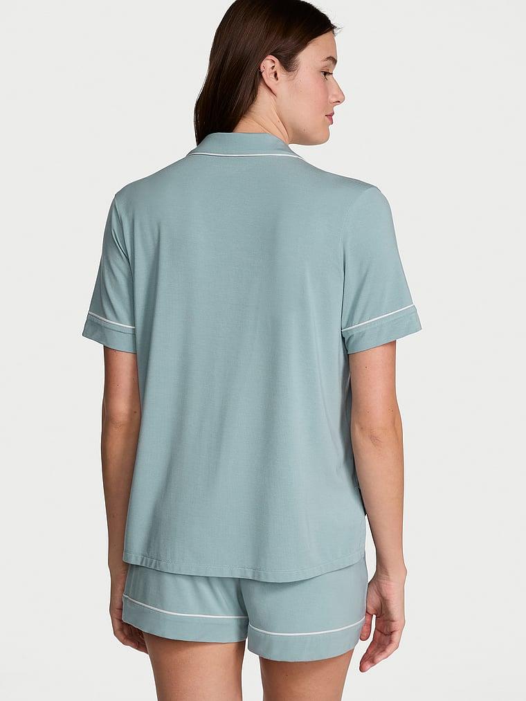 Modal Kısa Pijama Takimi arka görünümü