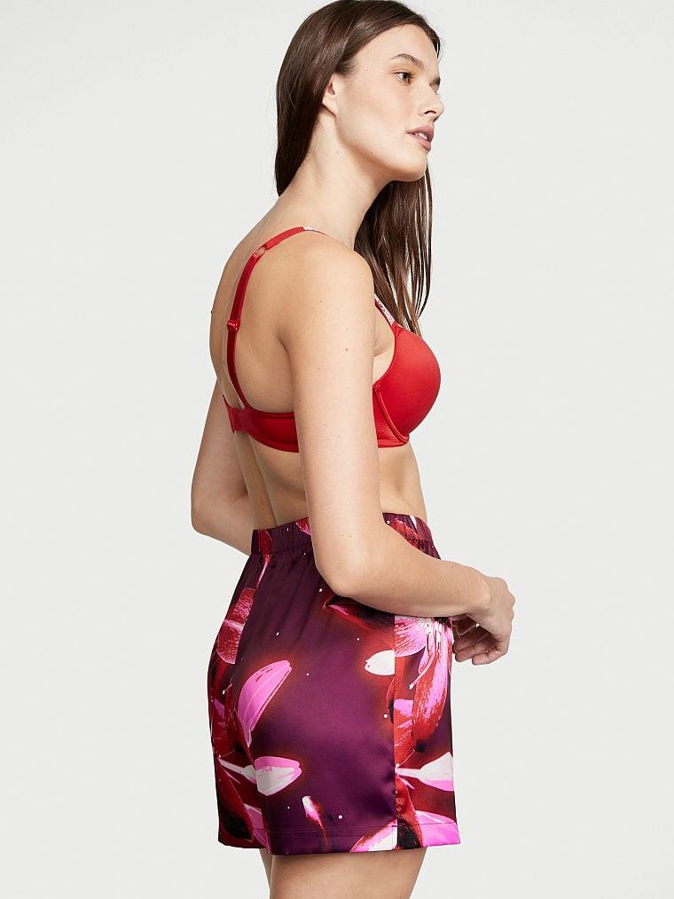 Işıltılı Yama Detayli Saten Boxer Sort arka görünümü
