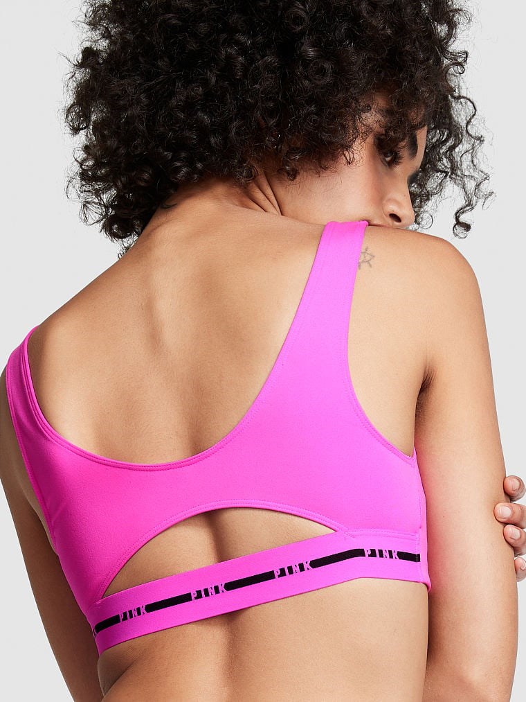 Victorias S Secret Pink Soft Ultimate Hafif Astarli Kare Yaka Sporcu Sütyeni arka görünümü