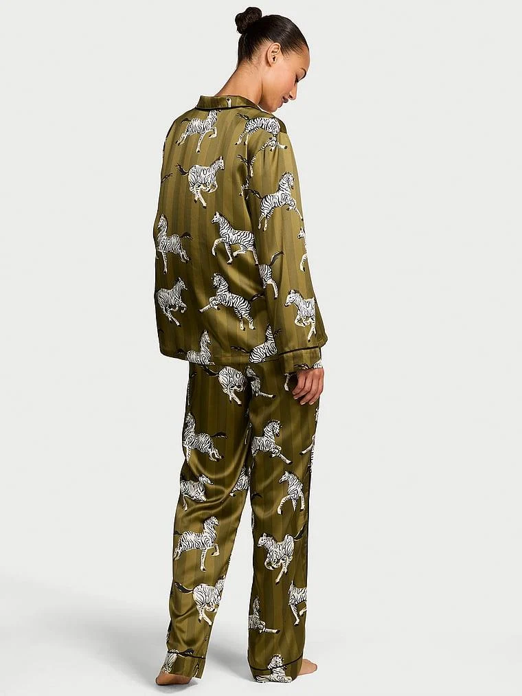 Parlak Saten Uzun Pijama Takimi arka görünüm