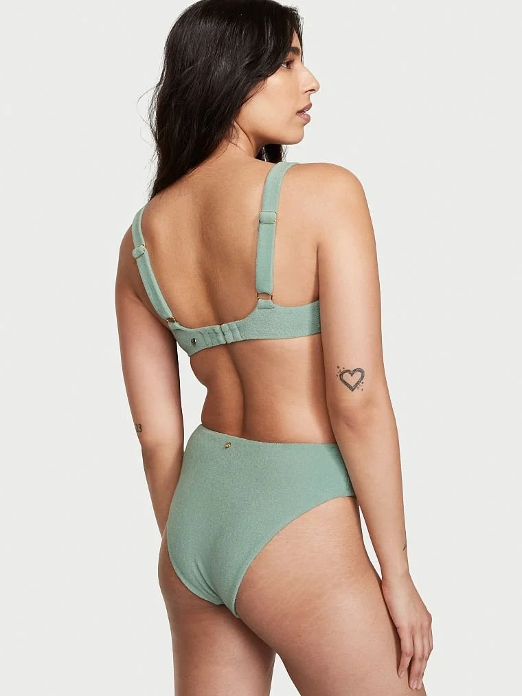 Essential Havlu Kumas Wicked Bikini Ustu arka görünüm