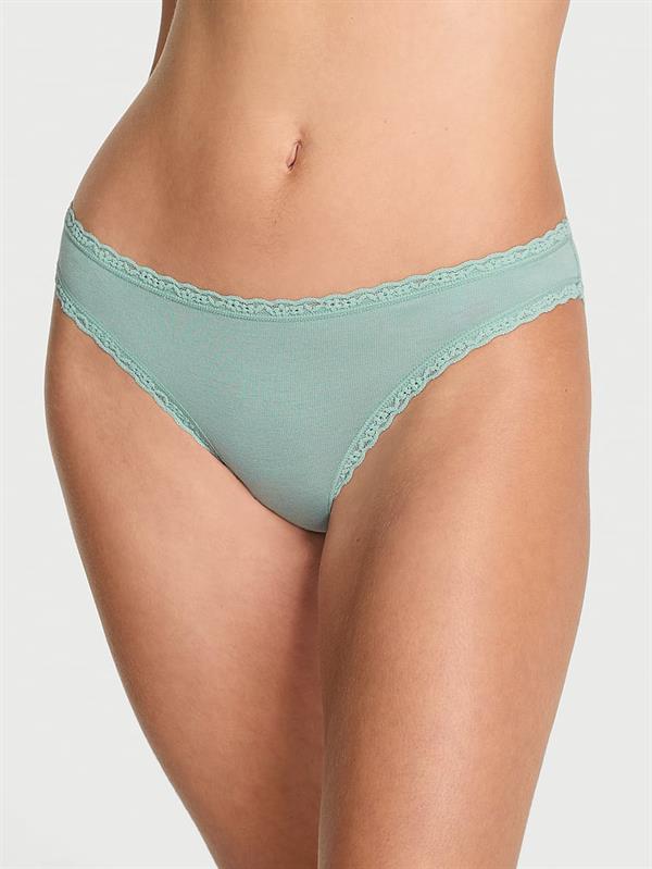 Dantel Detayli Pamuklu Bikini Kulot